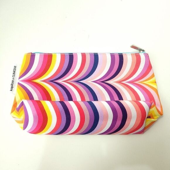 New Kapitza Sisters Clinique Cosmetics Bag - Picture 4 of 7